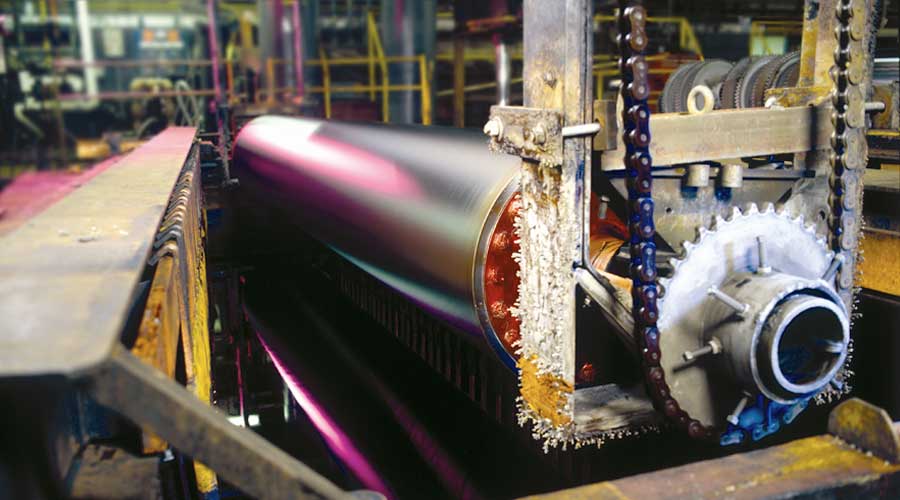 Plating roll with gear